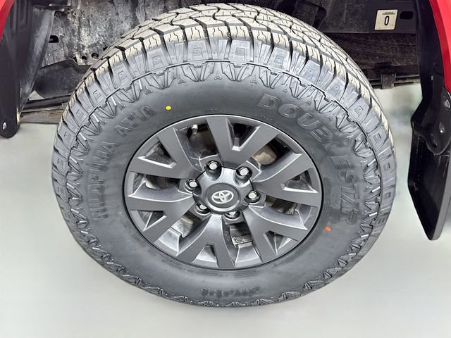 Certified 2021 Toyota Tacoma SR5 image 28