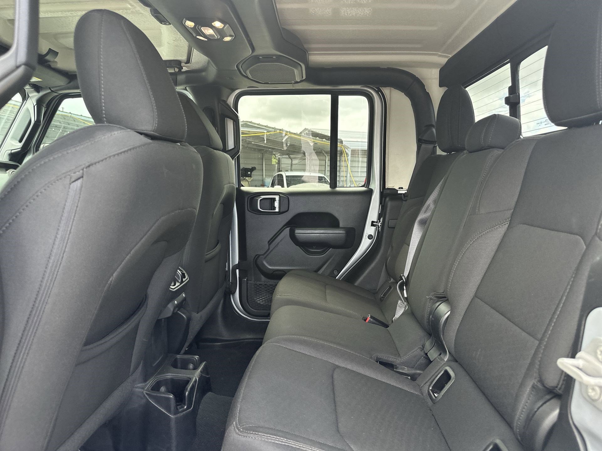 Used 2022 Jeep Gladiator Sport AWD/4WD image 23