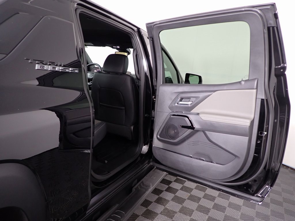 New 2026 Chevrolet Silverado EV Trail Boss w/ Plus Package image 30