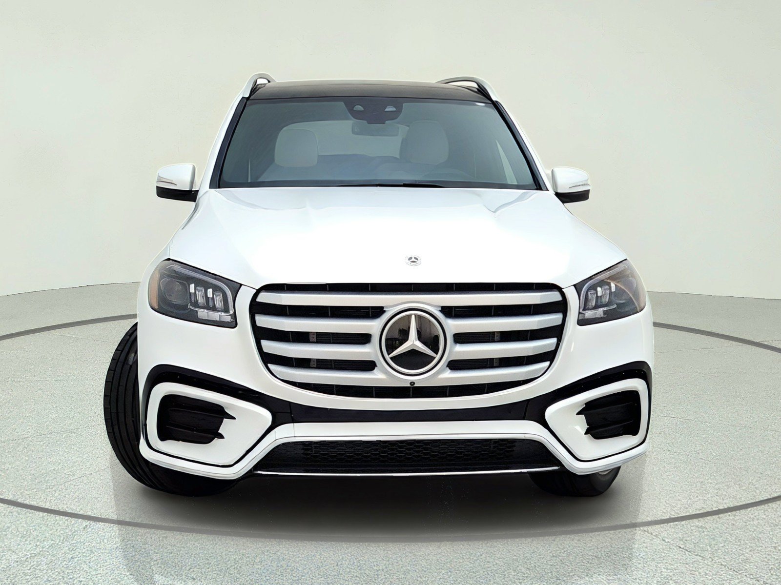 New 2026 Mercedes-Benz GLS 580 4MATIC image 3
