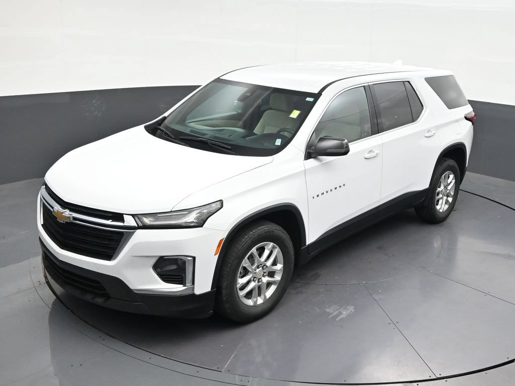 Used 2022 Chevrolet Traverse LS FWD image 15