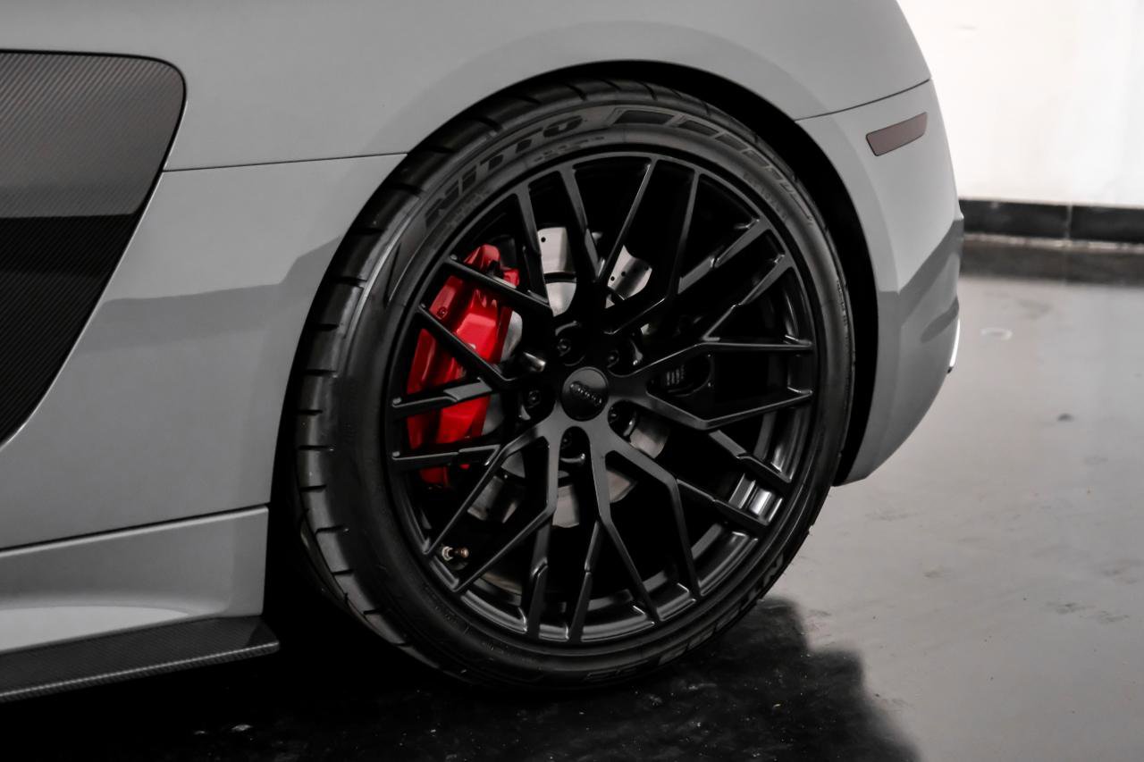 Used 2017 Audi R8 V10 image 43