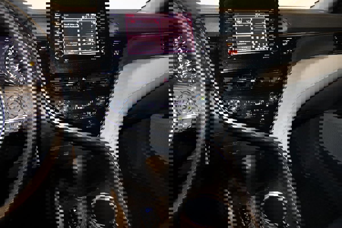 Used 2023 Toyota Camry LE image 42