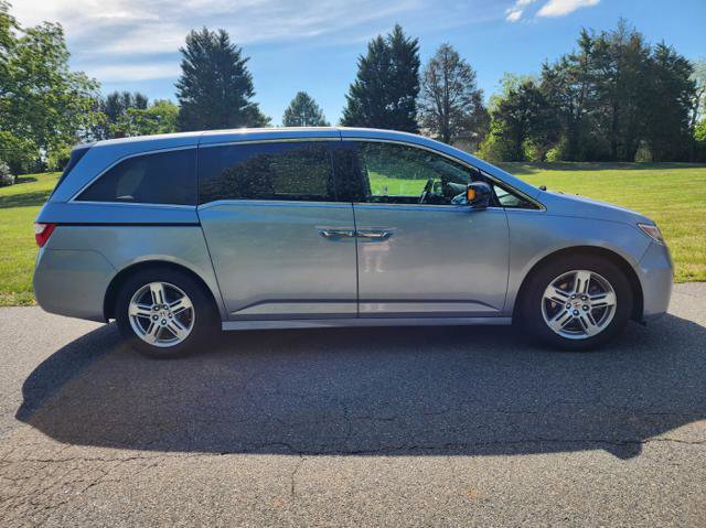 Used 2011 Honda Odyssey Touring image 5