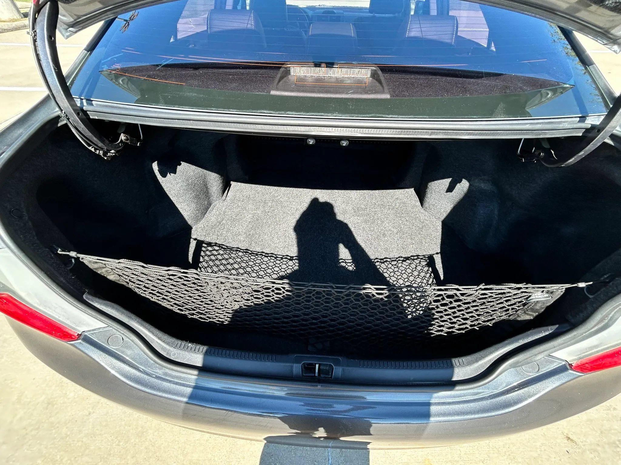 Used 2014 Toyota Camry SE FWD image 11
