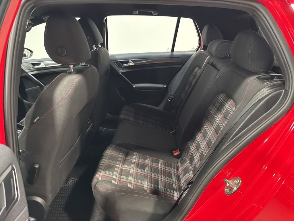 Used 2021 Volkswagen GTI Autobahn image 32