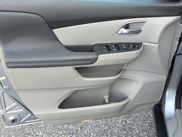 Used 2016 Honda Odyssey EX-L image 35