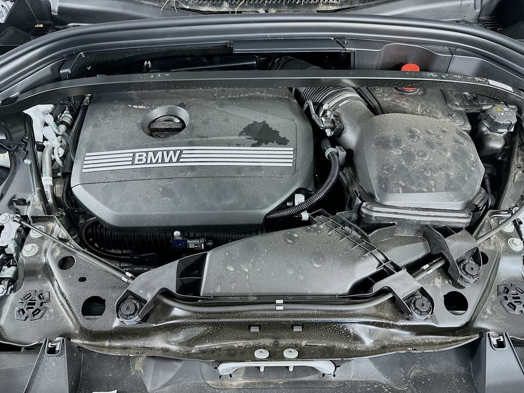Used 2025 BMW X1 xDrive28i AWD/4WD image 38