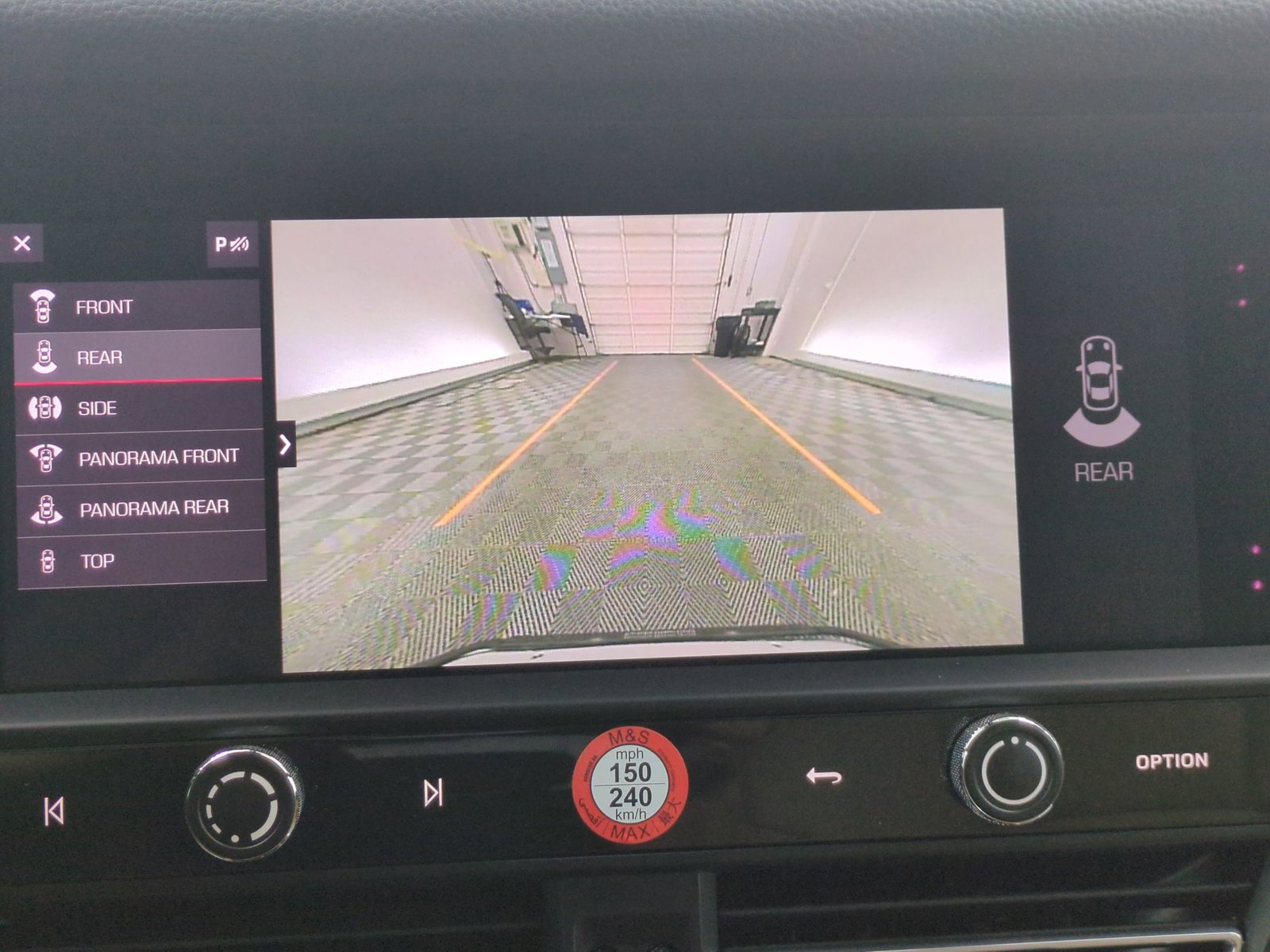 Certified 2023 Porsche Macan image 14