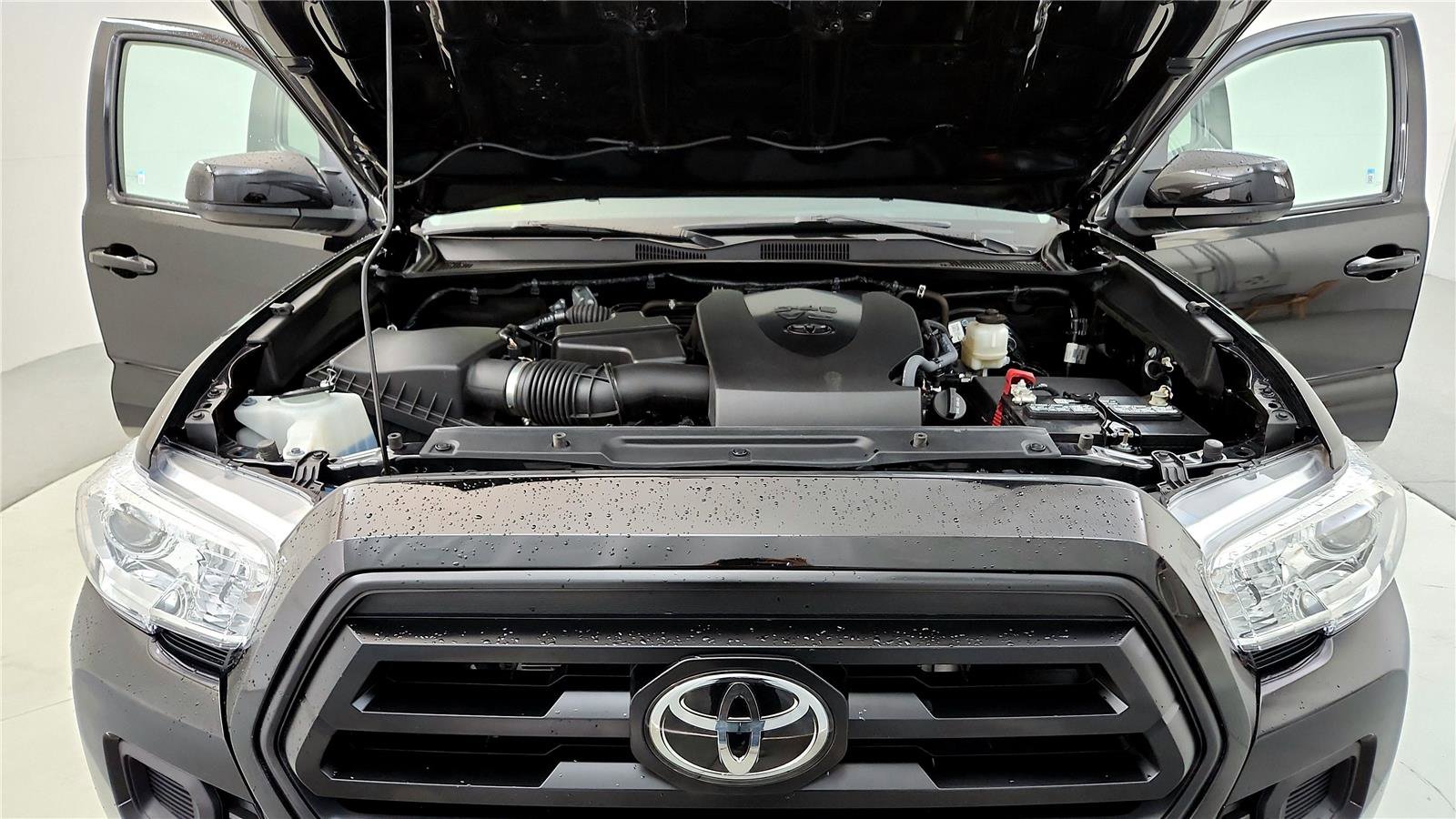 Certified 2023 Toyota Tacoma SR AWD/4WD image 15