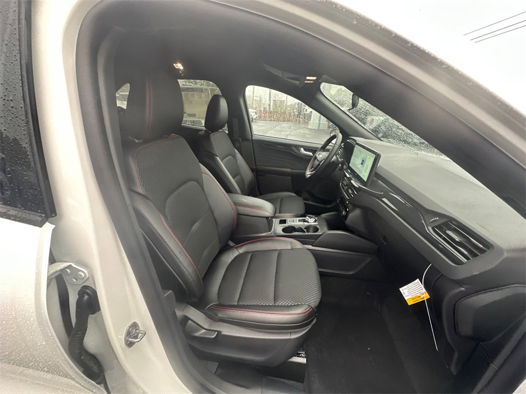 New 2026 Ford Escape ST-Line w/ Tech Pack #1 image 13