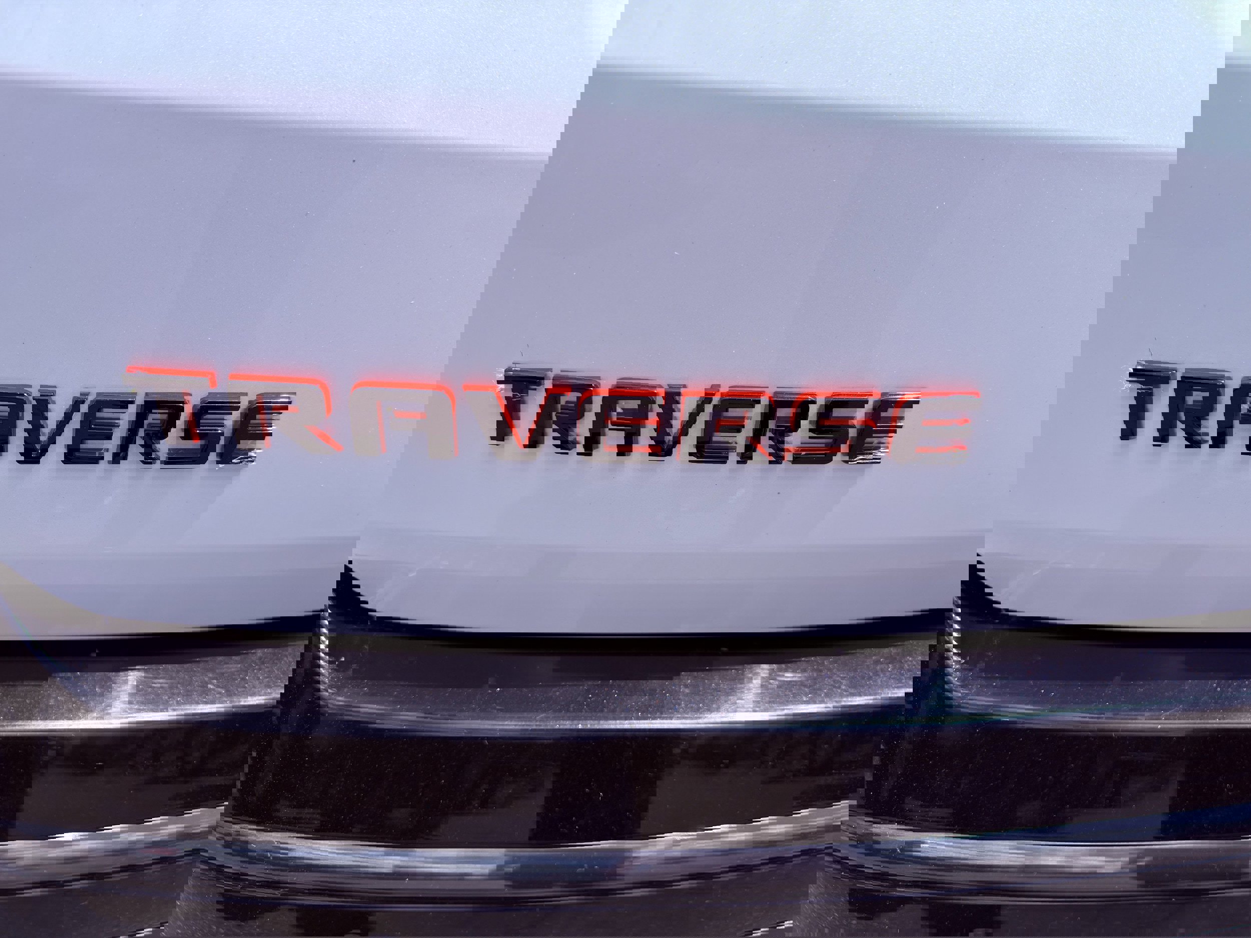 Used 2022 Chevrolet Traverse Premier w/ Redline Edition AWD/4WD image 46