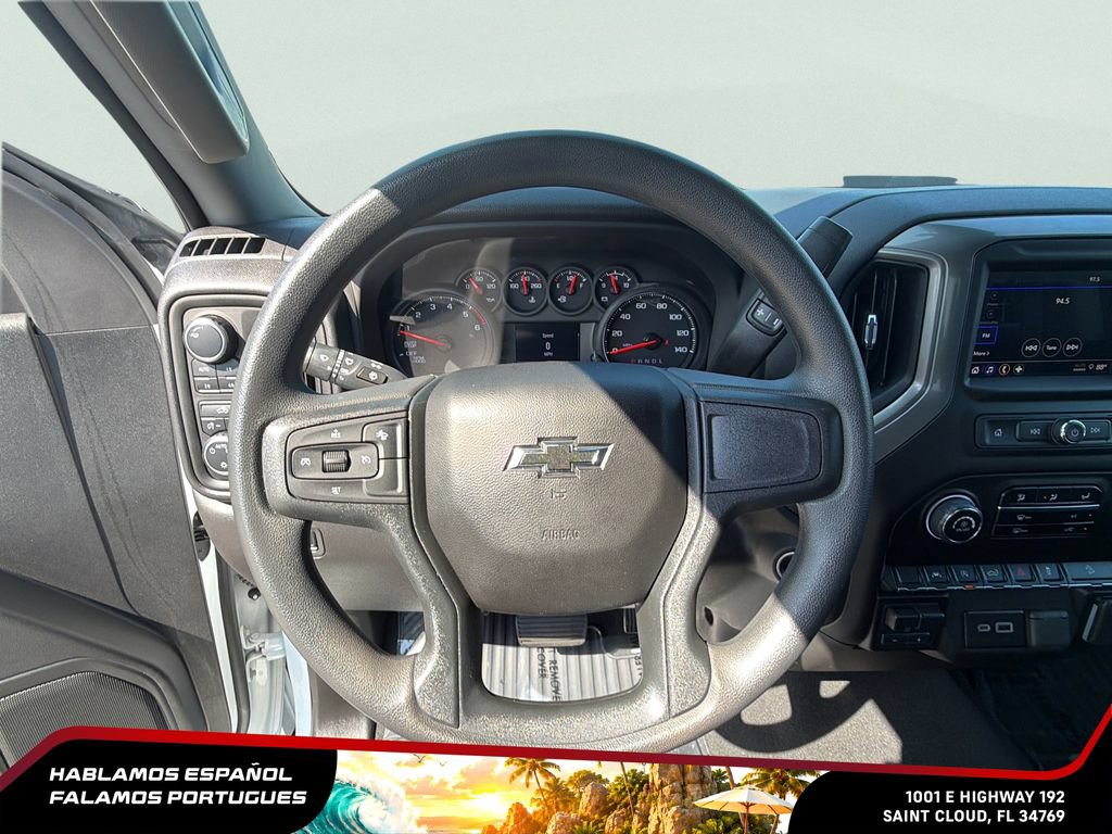 Used 2025 Chevrolet Silverado 1500 Custom Trail Boss AWD/4WD image 17