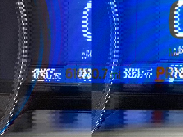 Used 2023 Ford Expedition Max XLT image 24