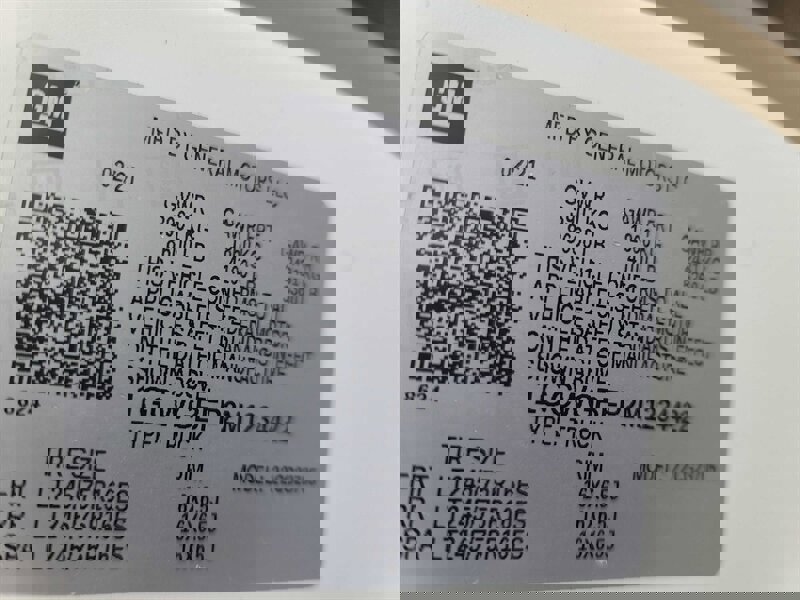 Used 2021 Chevrolet Express 2500 Extended w/ Driver Convenience Package image 32