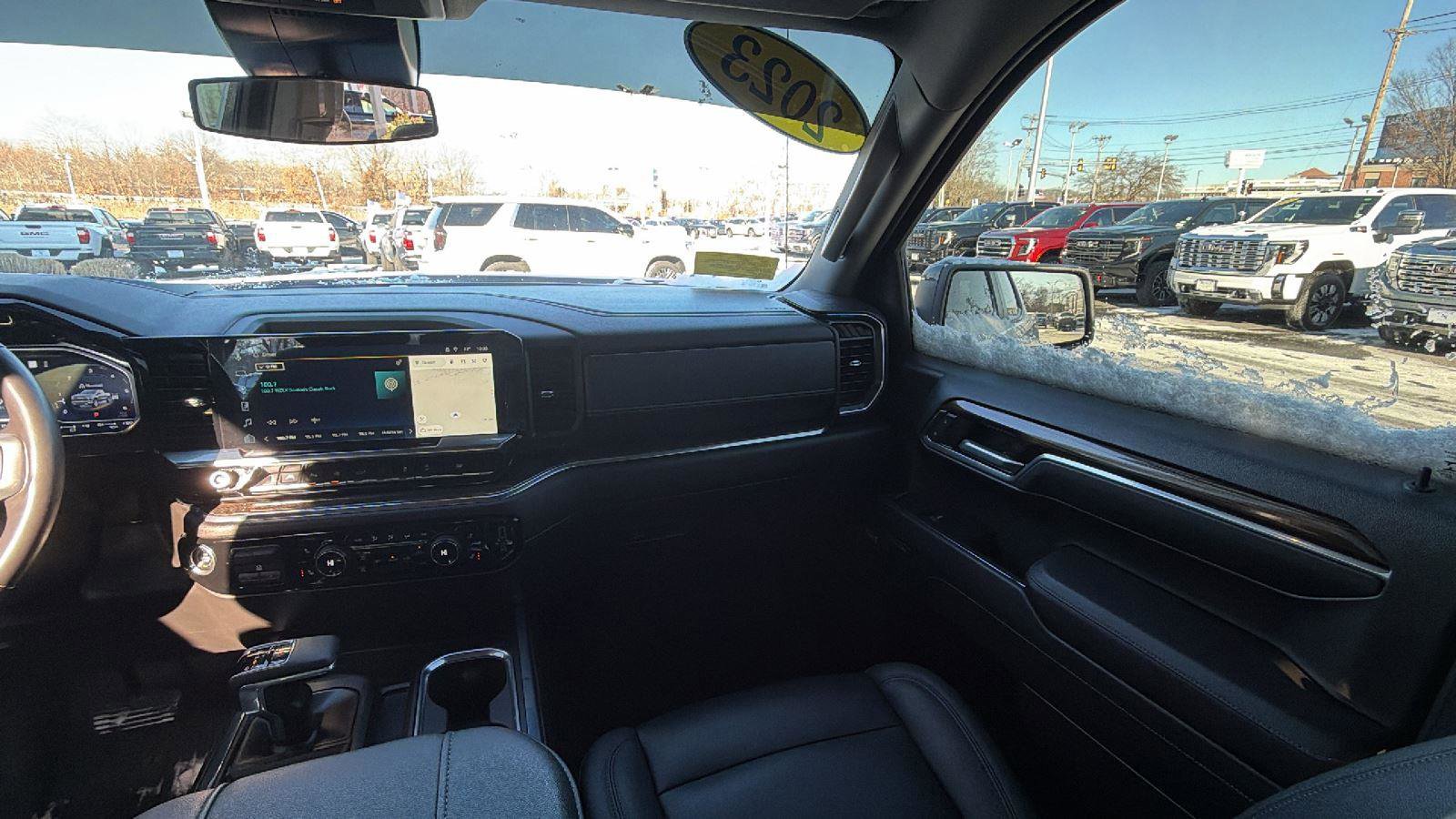 Used 2023 Chevrolet Silverado 1500 RST image 28