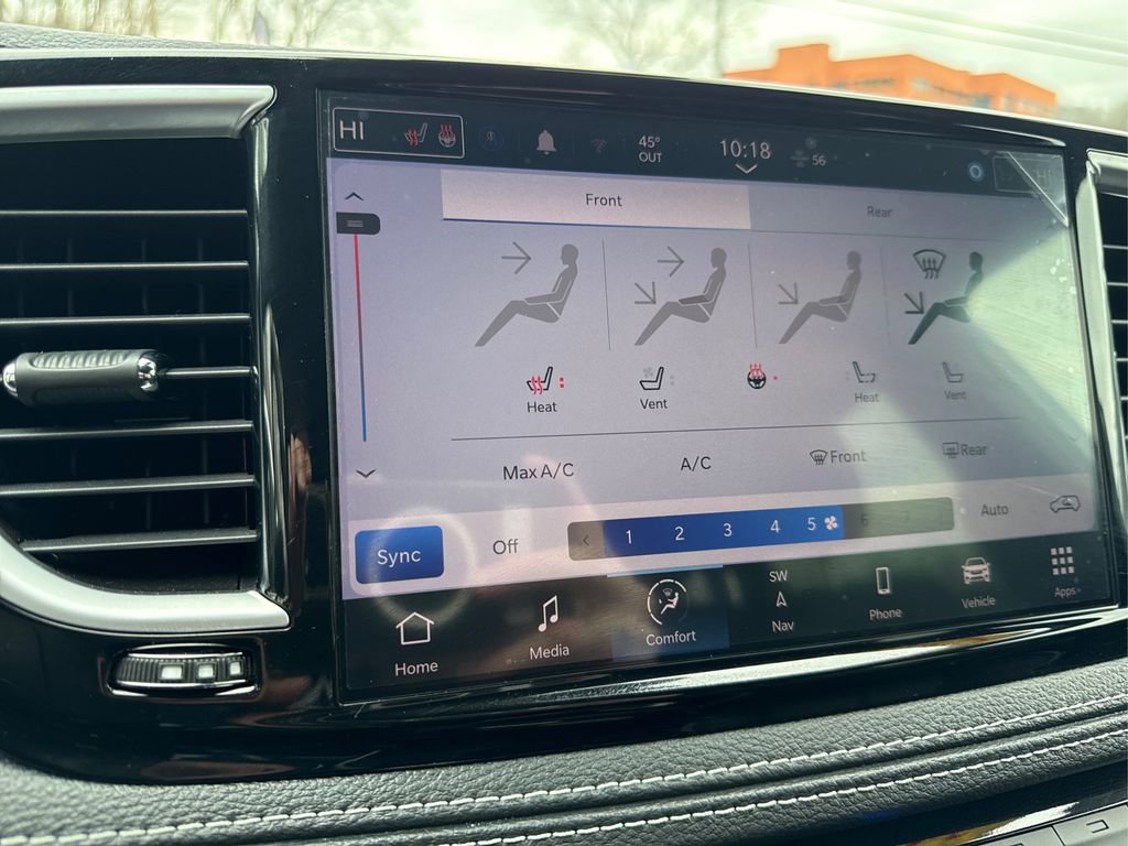 Used 2024 Chrysler Pacifica Limited w/ S Appearance Package image 33