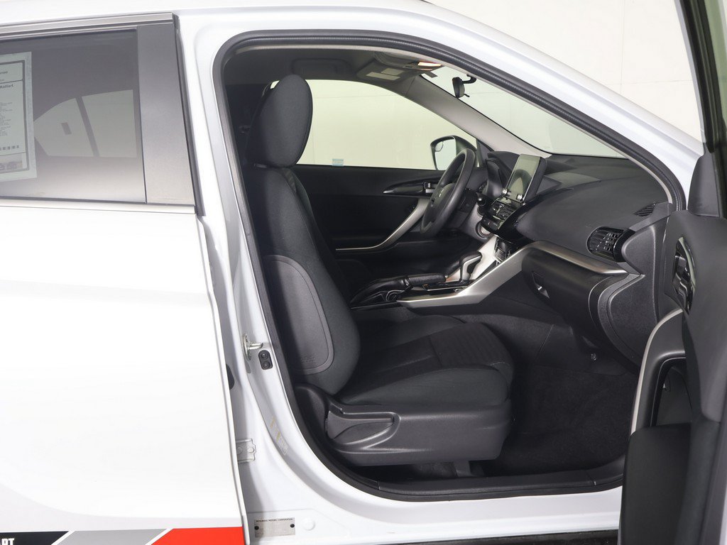 Used 2023 Mitsubishi Eclipse Cross Ralliart AWD/4WD image 27