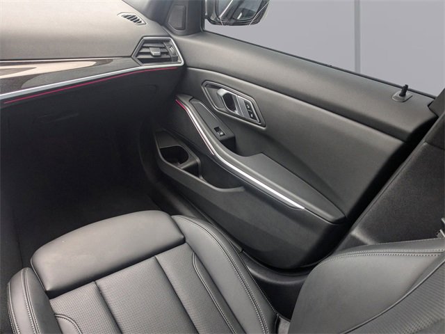 Used 2023 BMW 330i 330i image 15