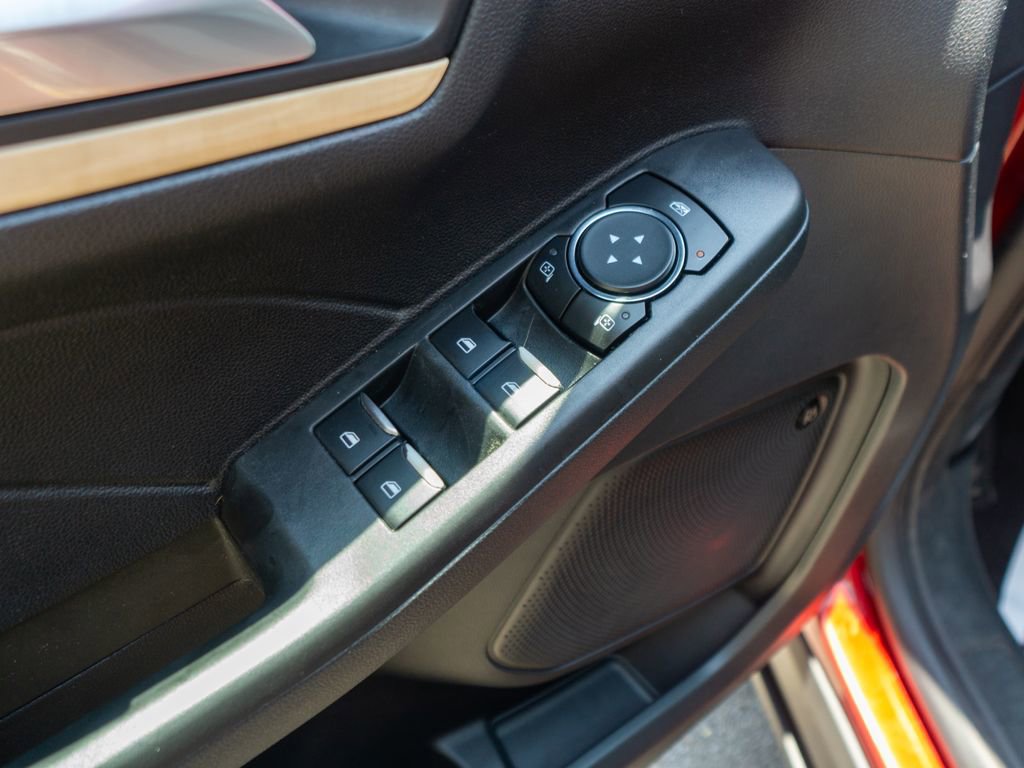 Used 2022 Ford Escape Titanium w/ Titanium Elite Package image 18