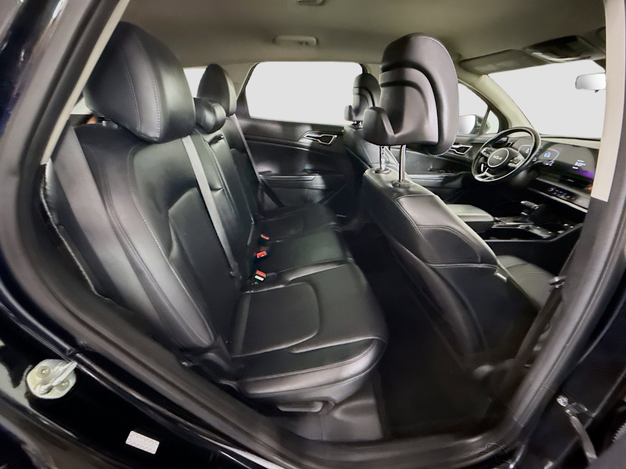 Used 2023 Kia Sportage EX image 27