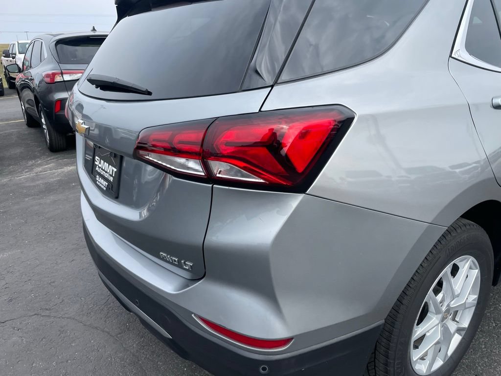 Used 2024 Chevrolet Equinox LT AWD/4WD image 38