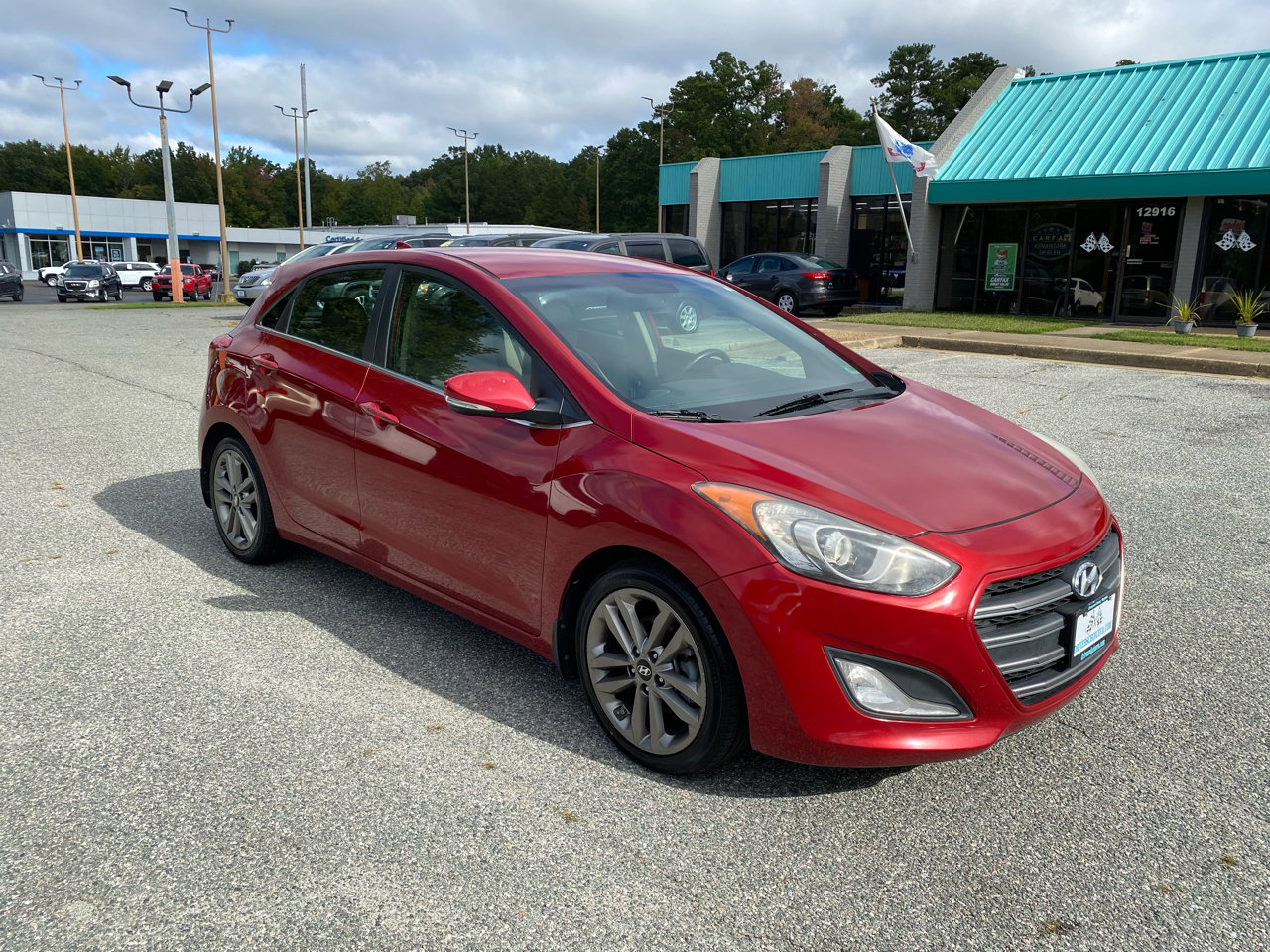 Used 2016 Hyundai Elantra GT w/ Option Group 02 image 2