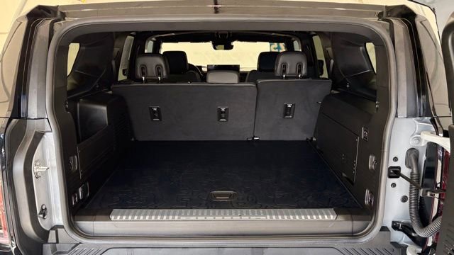 Used 2025 GMC Hummer EV 2X image 4