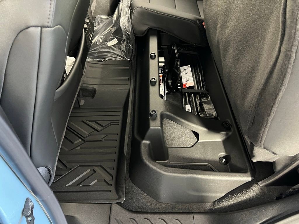 New 2025 Chevrolet Colorado LT w/ LT Convenience Package image 33