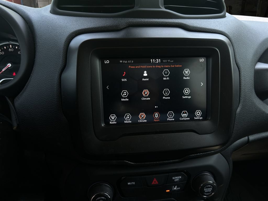 Used 2021 Jeep Renegade Latitude FWD image 24