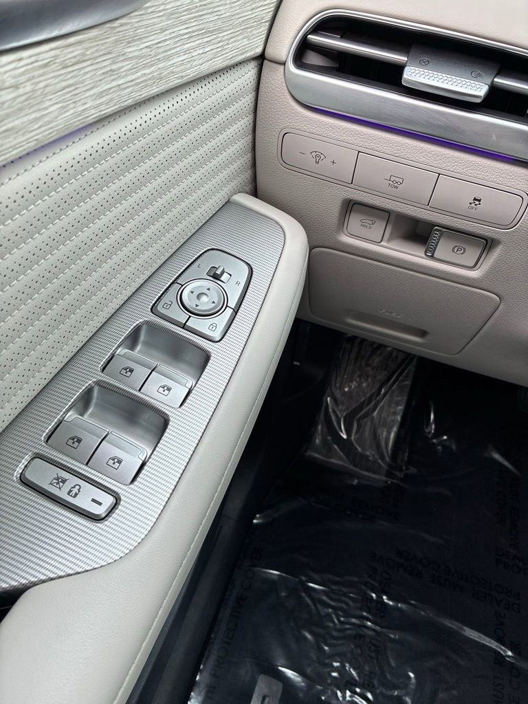 Used 2023 Hyundai Palisade Calligraphy w/ Cargo Package image 26