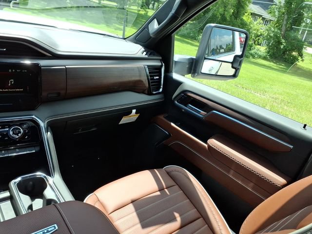 New 2026 GMC Sierra 3500 Denali Ultimate AWD/4WD image 15