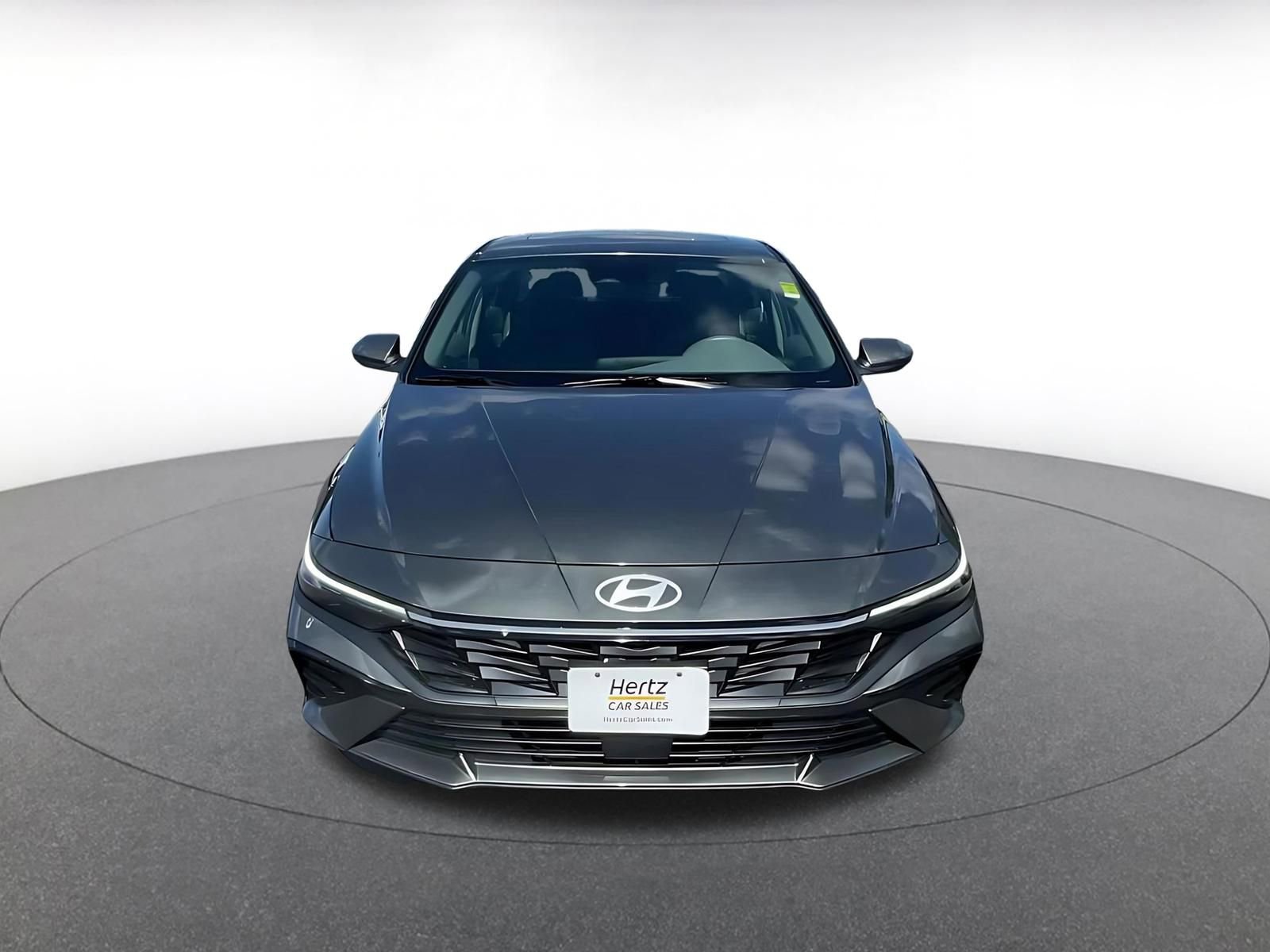 Used 2025 Hyundai Elantra SEL FWD image 4