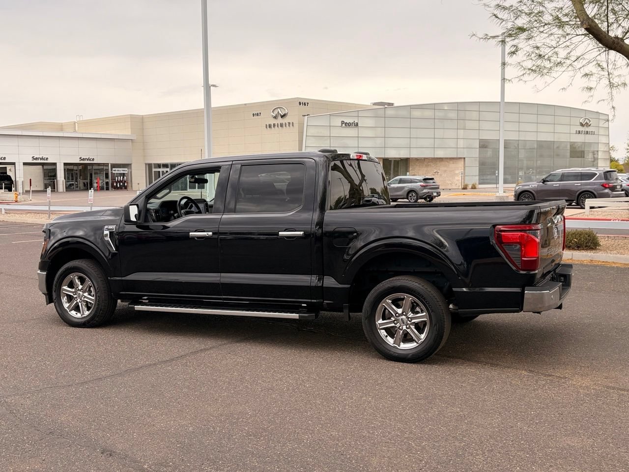 Used 2025 Ford F150 XLT w/ Equipment Group 301A Standard RWD image 4