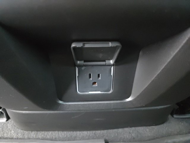 Used 2023 Chevrolet Tahoe High Country image 52