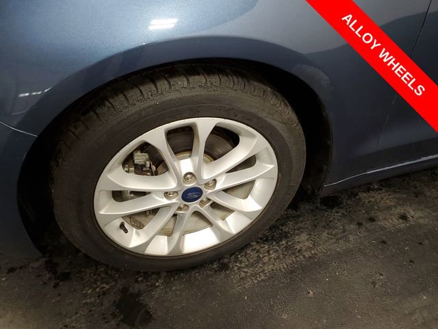 Used 2019 Ford Fusion SE FWD image 7