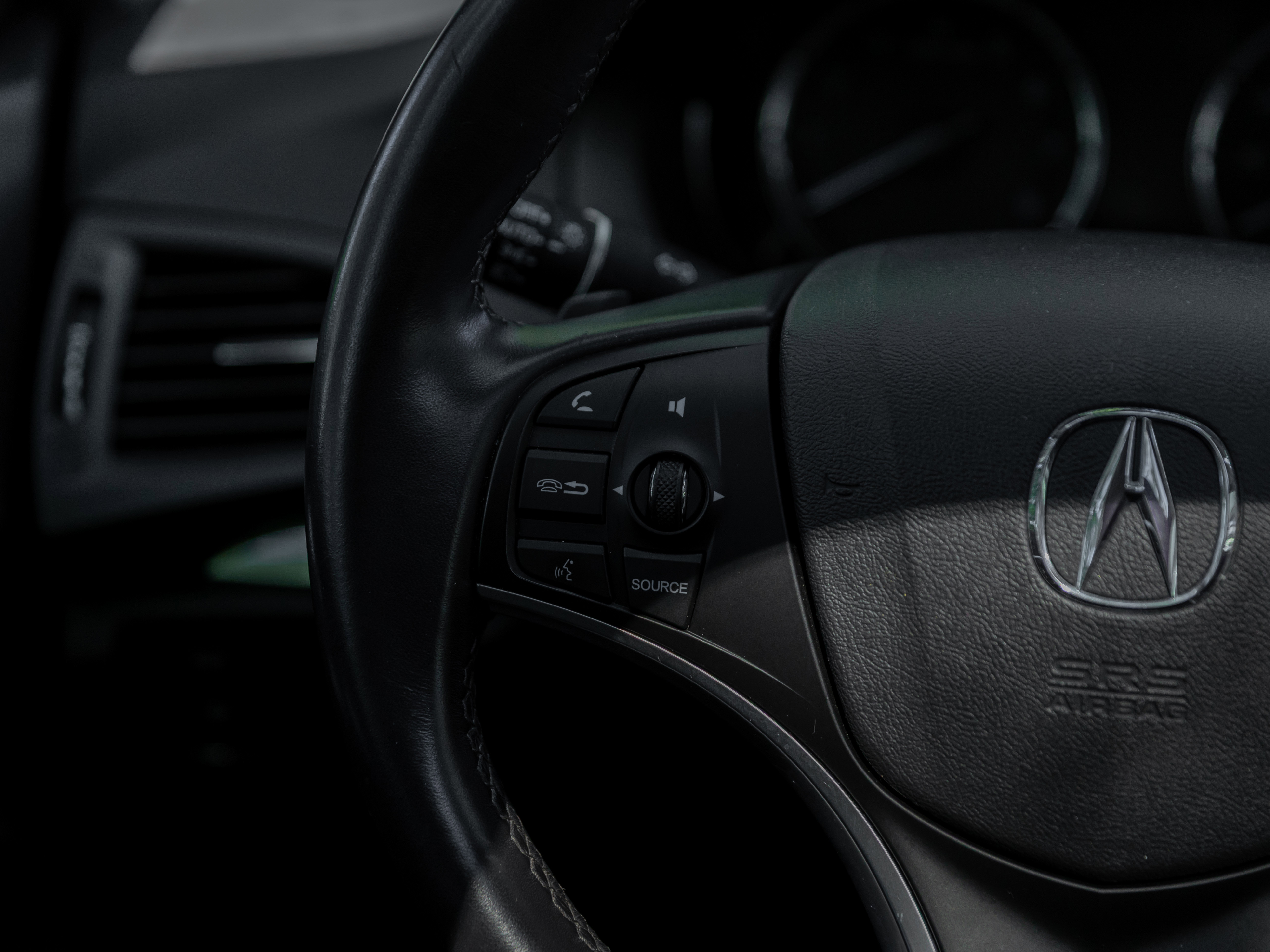 Used 2020 Acura MDX SH-AWD w/ Technology Package image 7