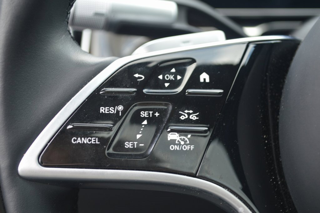 Used 2025 Mercedes-Benz S 580 4MATIC Sedan image 16