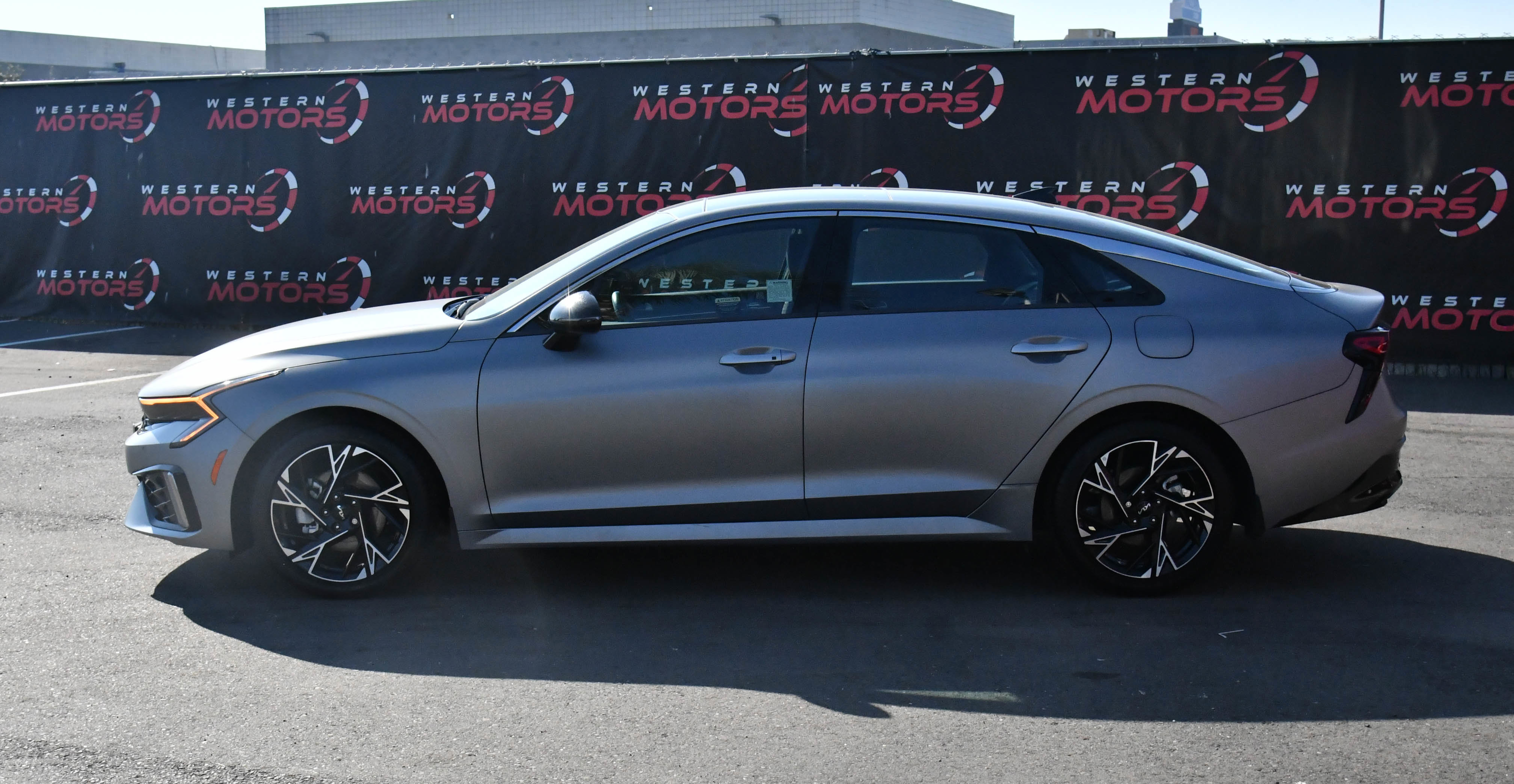 Used 2025 Kia K5 GT-Line w/ GT-Line Premium Package image 4