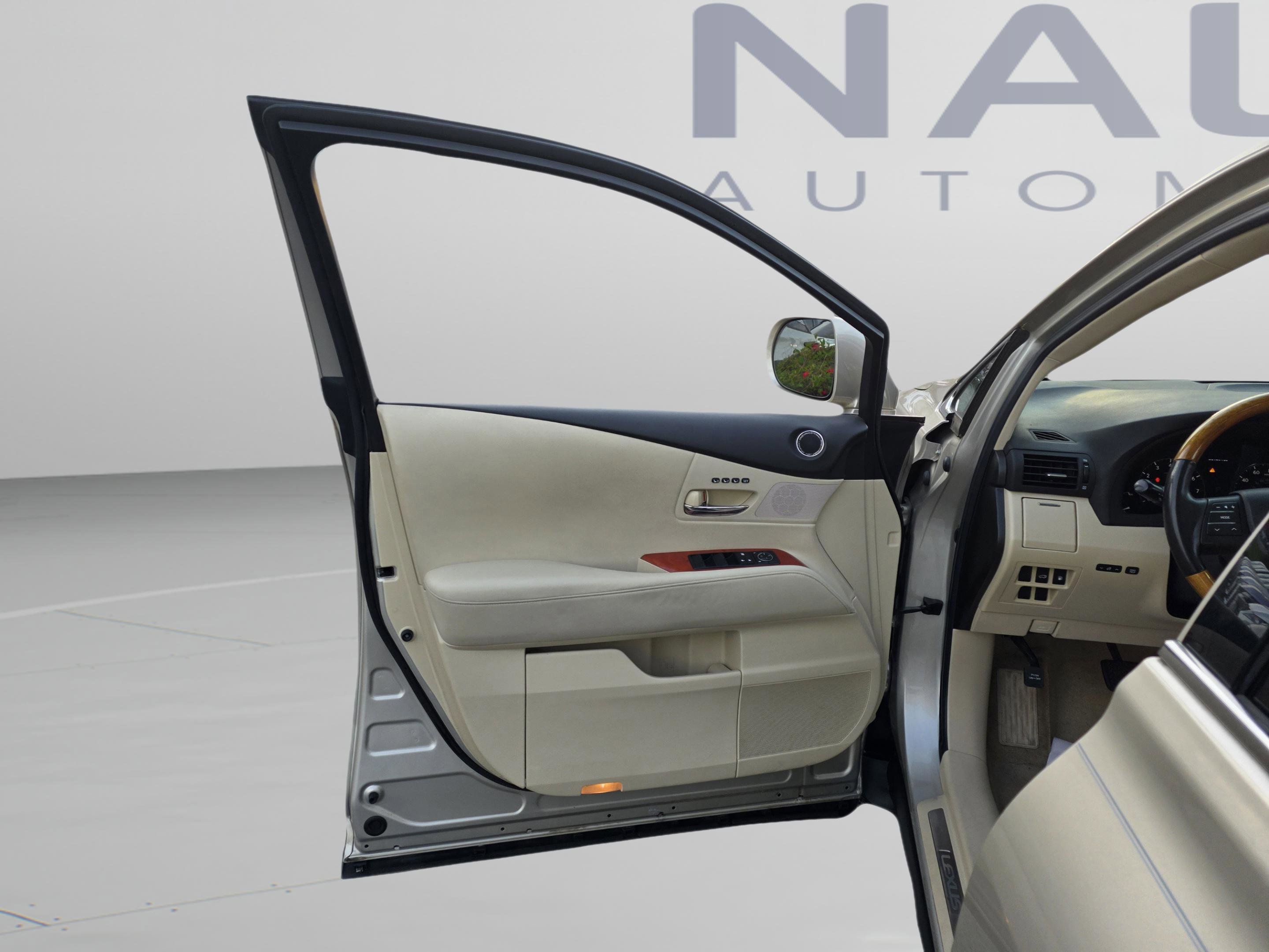 Used 2011 Lexus RX 350 2WD w/ Premium Pkg image 8