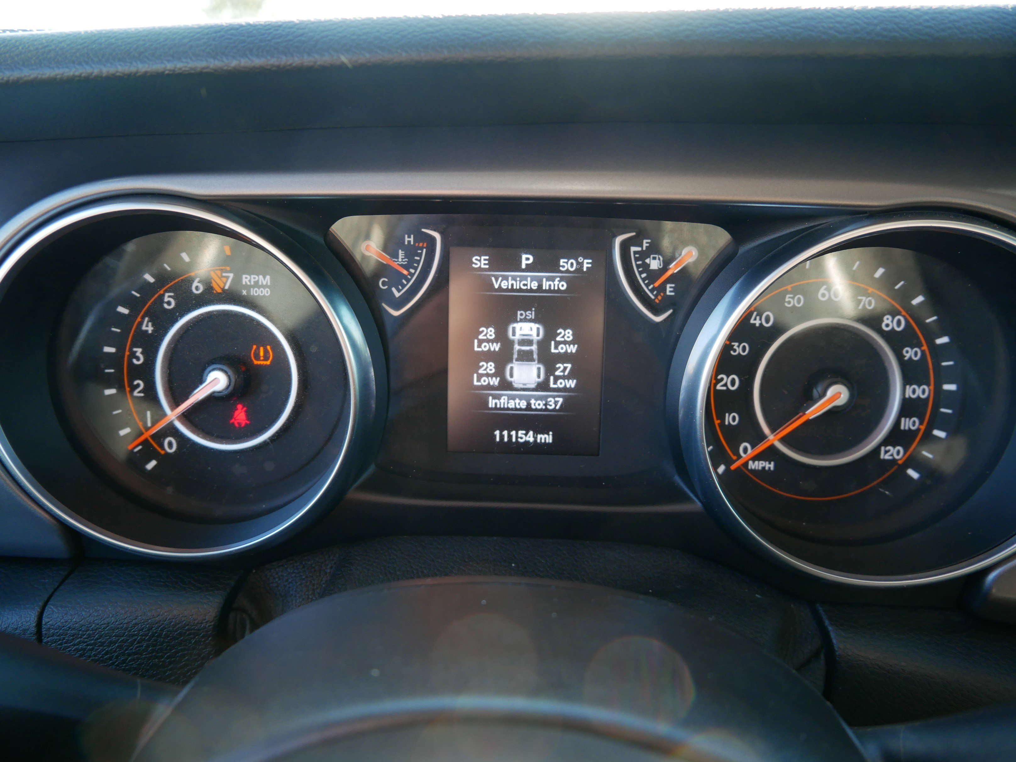Used 2021 Jeep Gladiator Willys image 20