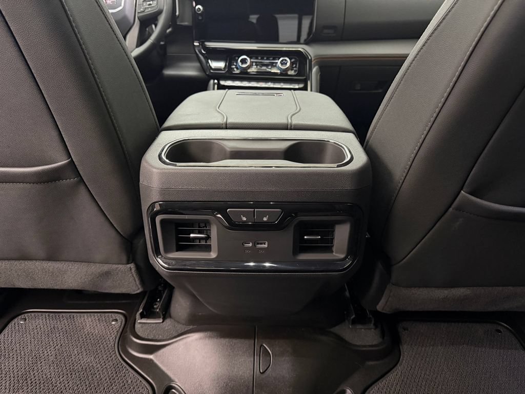 Used 2026 GMC Sierra 3500 AT4 w/ AT4 Premium Plus Package AWD/4WD image 27