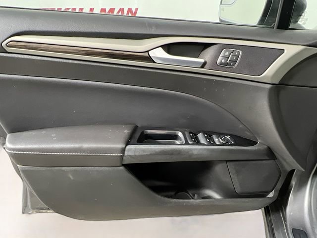 Used 2013 Ford Fusion SE image 27