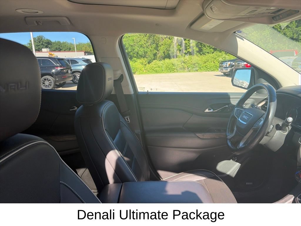 Used 2020 GMC Acadia Denali w/ Denali Ultimate Package AWD/4WD image 15