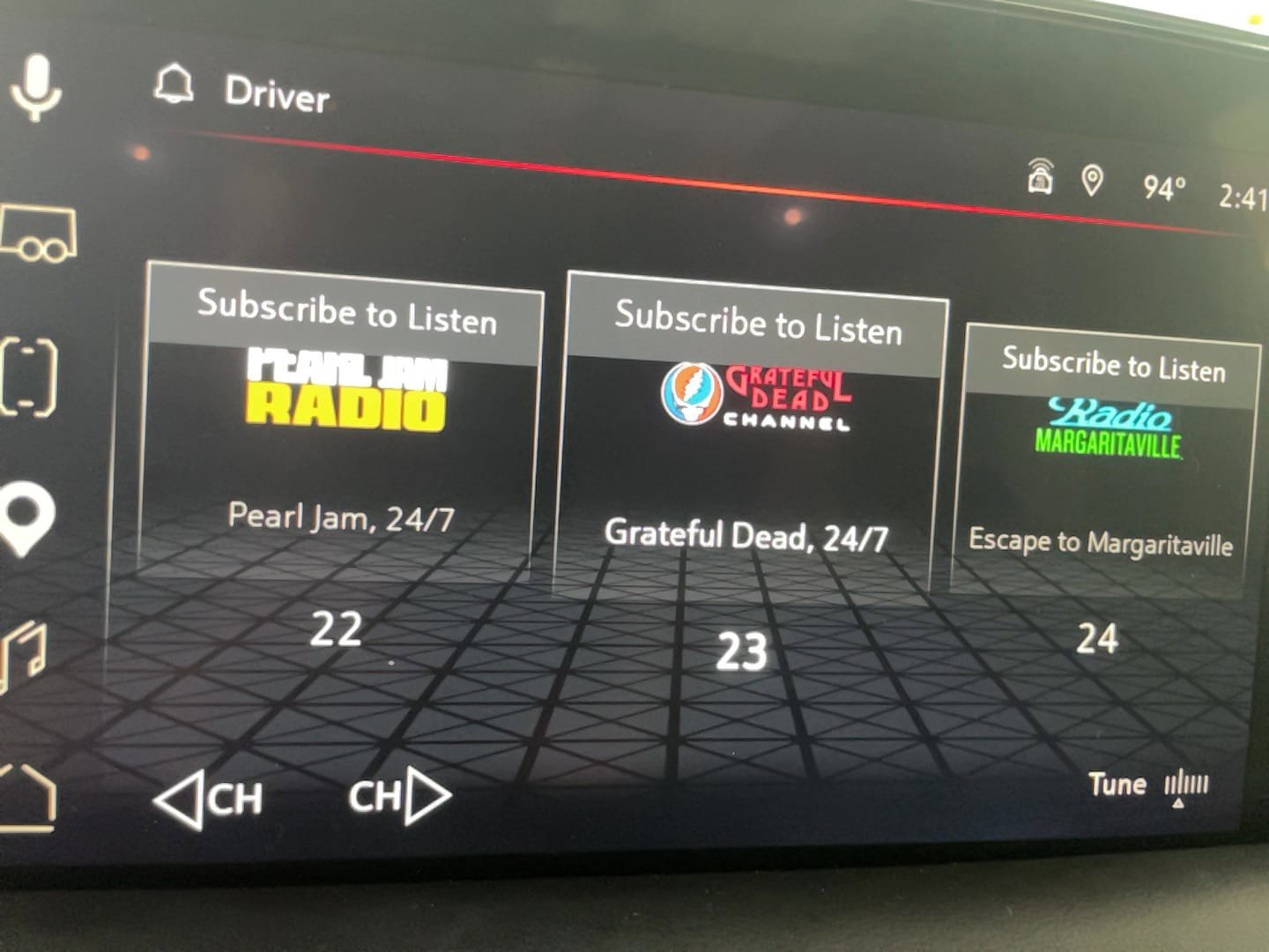 Used 2023 GMC Yukon XL SLT w/ SLT Premium Package AWD/4WD image 15
