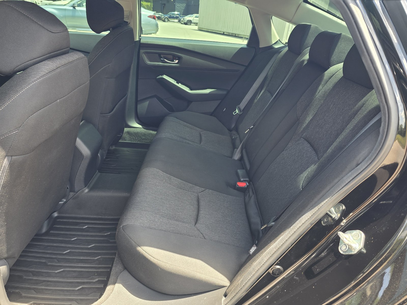 Used 2023 Honda Accord EX image 11