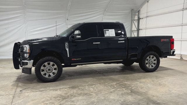 Used 2023 Ford F350 Lariat w/ Lariat Ultimate Package AWD/4WD image 9