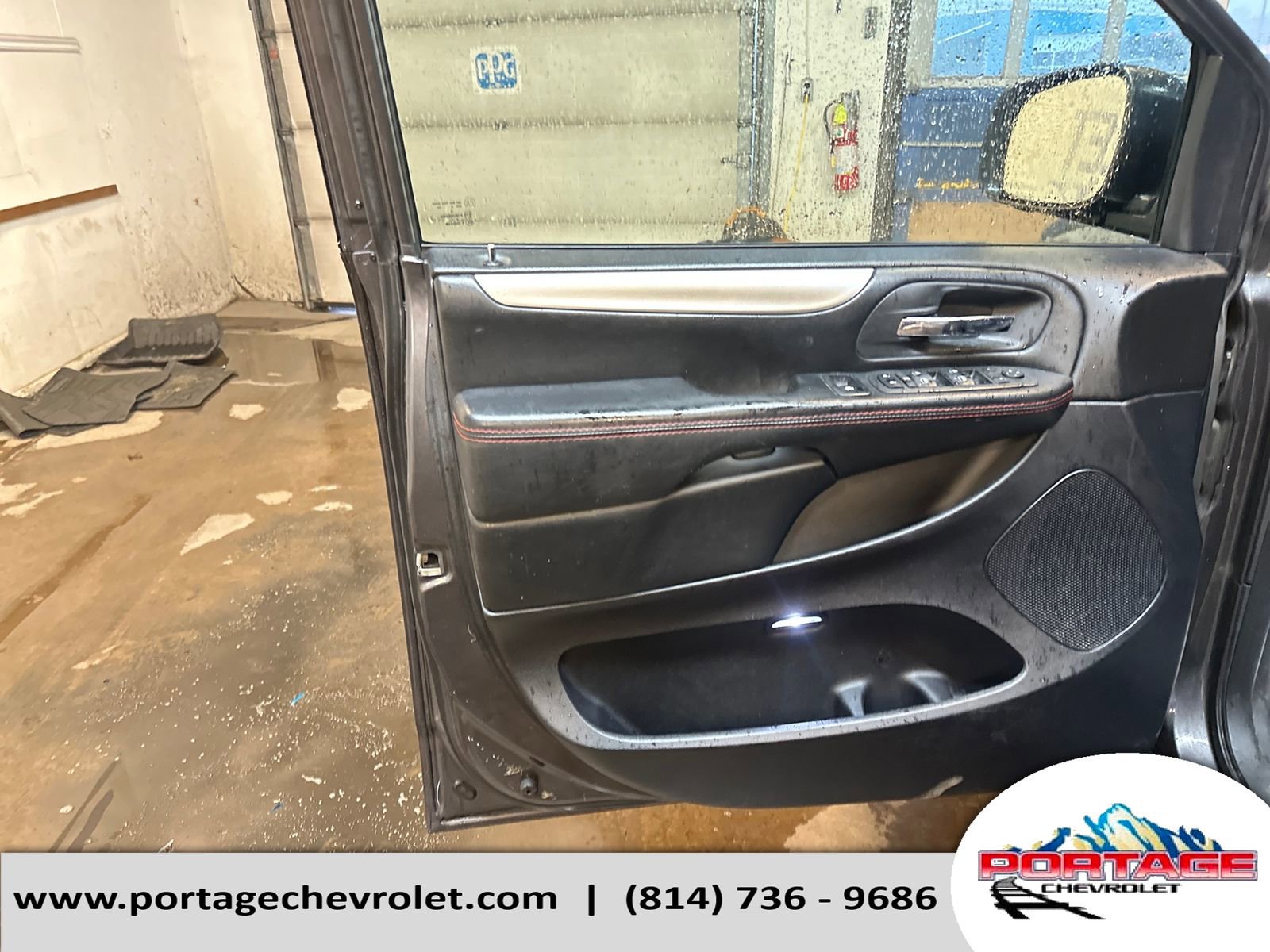 Used 2019 Dodge Grand Caravan GT FWD image 11