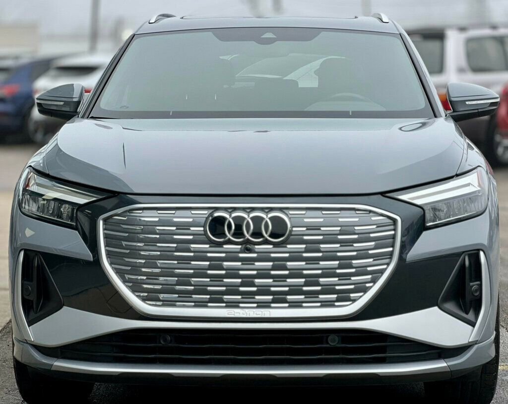 Used 2023 Audi Q4 e-tron Premium Plus w/ Premium Plus image 40