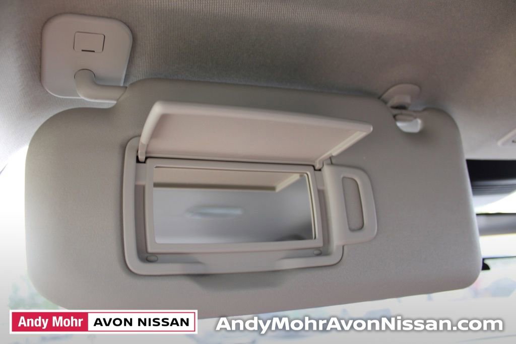 New 2025 Nissan Sentra SR w/ Midnight Edition image 30